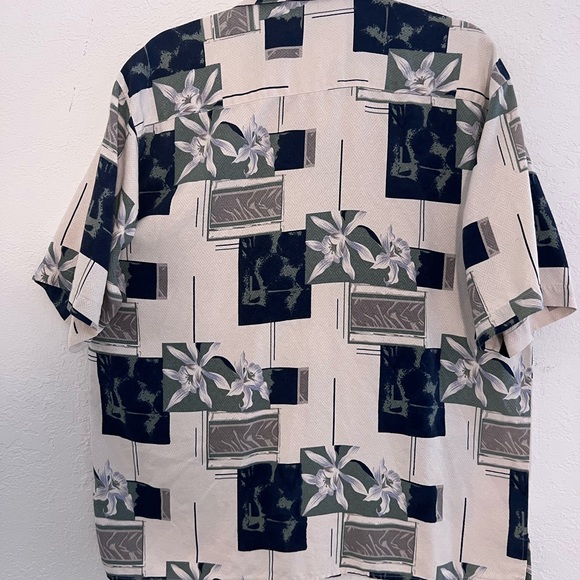 Bobby Chan casual shirt - Picture 8 of 9